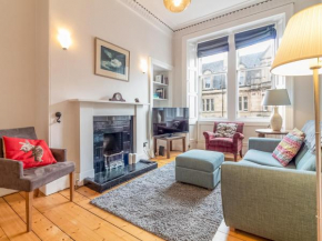 Pass the Keys Homely & Light-Filled 1 Bedroom flat in Chic Area of Edinburgh near City Centre